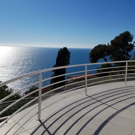 Vue mer.Tranquilité.Cap d'Ail à 10 mn de MONACO Cap-d'Ail Eksteriør bilde