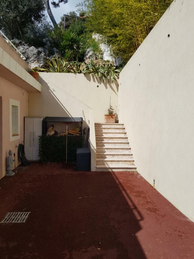 Vue mer.Tranquilité.Cap d'Ail à 10 mn de MONACO Cap-d'Ail Eksteriør bilde